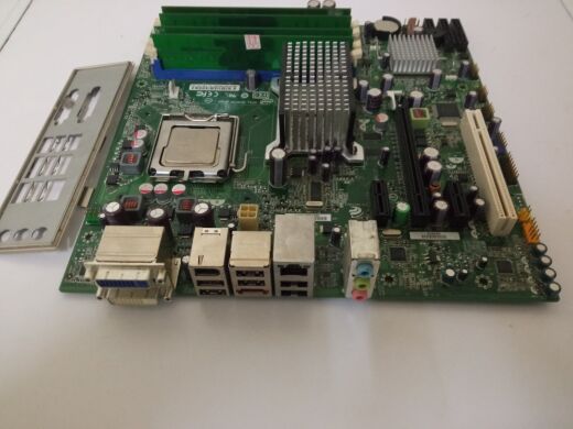 Комплект: Матплата Q45 LGA775 + CPU Intel Core 2 Quad Q8200 (4 ядра по 2.33 GHz) + RAM 4 GB DDR2 + Кулер