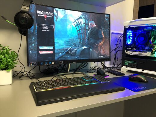 Новый монитор Philips 278E9QJAB/00 / 27" (1920x1080) VA / DP, HDMI, VGA