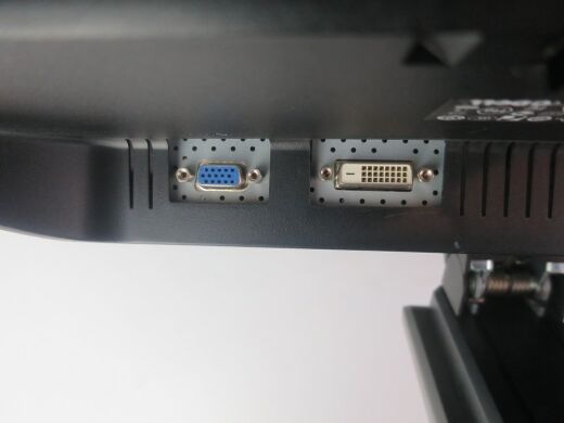 Dell E248WFP / 24" (1920x1200) TFT TN / VGA, DVI Dell E248WFP / 24" (1920x1200) TFT TN / VGA, DVI