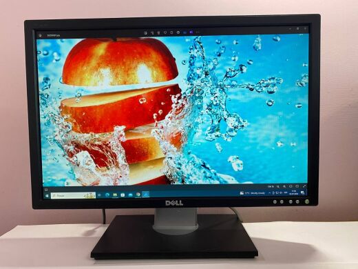 Монитор Б-класс Dell E228WFP / 22" (1680x1050) TN / DVI, VGA / VESA 100x100 Монитор Б-класс Dell E228WFP / 22" (1680x1050) TN / DVI, VGA / VESA 100x100
