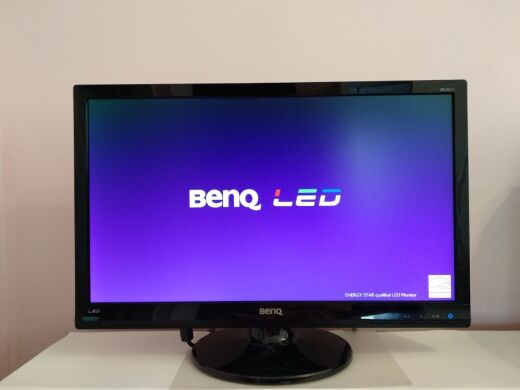 Монитор Б-класс Benq DL2215 / 21.5" (1920x1080) TN / DVI, VGA / VESA 100x100 Монитор Б-класс Benq DL2215 / 21.5" (1920x1080) TN / DVI, VGA / VESA 100x100