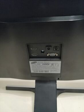 Монитор Samsung S24D590PL / 24" (1920x1080) IPS / 2x HDMI, 1x VGA