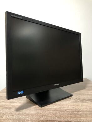 Монітор Samsung S24A450BW / 24" (1920x1200) TN LED / 1x DVI-D, 1x VGA