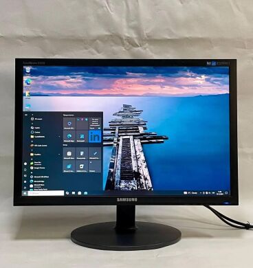 Монитор Б-клаcc Samsung SyncMaster E2220NW / 22" (1680x1050) TN / VGA / VESA 75x75 + Кабель питания