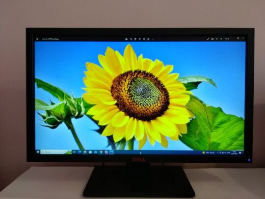 Монитор Dell G2410t / 24" (1920x1080) TN / DVI, VGA / VESA 100x100 Монитор Dell G2410t / 24" (1920x1080) TN / DVI, VGA / VESA 100x100