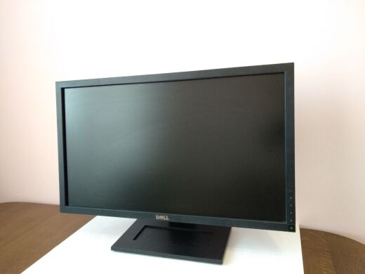 Монитор Dell G2410t / 24" (1920x1080) TN / DVI, VGA / VESA 100x100 Монитор Dell G2410t / 24" (1920x1080) TN / DVI, VGA / VESA 100x100