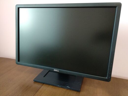 Монитор Dell Professional P2213t / 22" (1680x1050) TN LED / DisplayPort, VGA, DVI, USB Монитор Dell Professional P2213t / 22" (1680x1050) TN LED / DisplayPort, VGA, DVI, USB