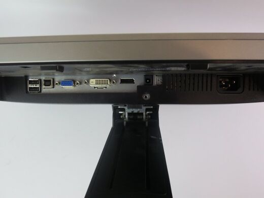 Монітор Dell UltraSharp U2312HM / 23" (1920x1080) IPS / VGA, DVI, DisplayPort, USB Монітор Dell UltraSharp U2312HM / 23" (1920x1080) IPS / VGA, DVI, DisplayPort, USB