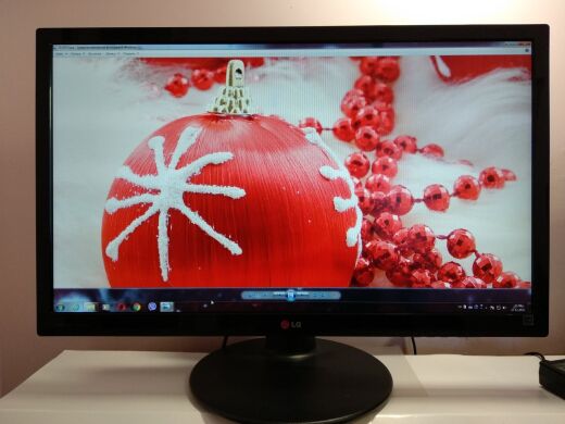 Монитор Б-класс LG Flatron 27EA53VQ-P / 27" (1920x1080) IPS / VGA, HDMI, DVI Монитор Б-класс LG Flatron 27EA53VQ-P / 27" (1920x1080) IPS / VGA, HDMI, DVI