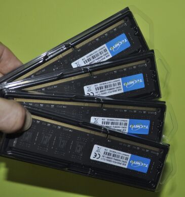 Новая оперативная память для ПК Tecmiyo / 8 GB / 2Rx8 / DDR3 / 1600 MHz