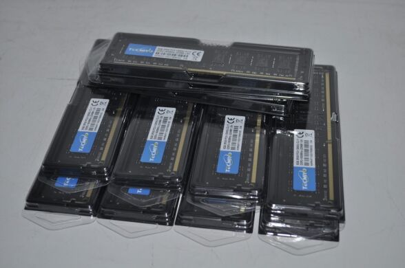 Новая оперативная память для ПК Tecmiyo / 8 GB / 2Rx8 / DDR3 / 1600 MHz
