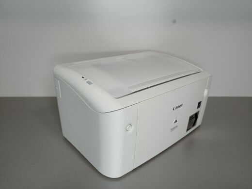 Canon LBP 3010 / лазерная монохромная печать / А4 / 600x600 dpi / 14 стр.-мин.