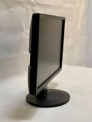 Монитор LG Flatron E2211S-BN / 22" (1920x1080) TN / VGA / VESA + Кабель питания Монитор LG Flatron E2211S-BN / 22" (1920x1080) TN / VGA / VESA + Кабель питания