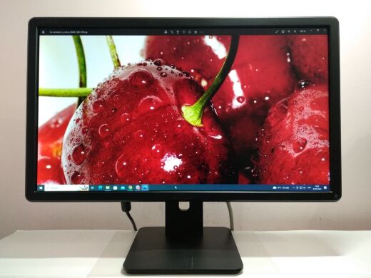 Монитор Б-класс Dell E2214H / 21.5" (1920x1080) TN / DVI, VGA / VESA 100x100