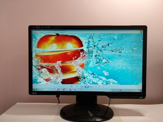 Монитор Benq G2220HDA / 21.5" (1920x1080) TN / 1x VGA