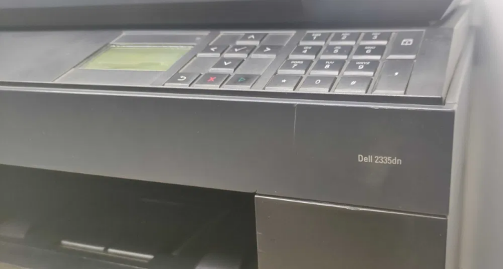 МФУ Dell 2335dn / Лазерная монохромная печать / 600х600 dpi / A4 / 33 стр/мин / USB 2.0