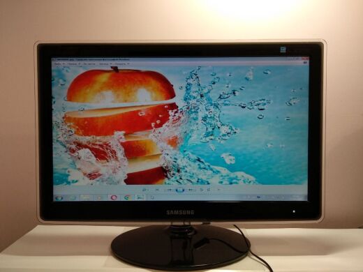 Монитор Б-класс Samsung SyncMaster P2270 / 22" (1920x1080) TN+film / DVI