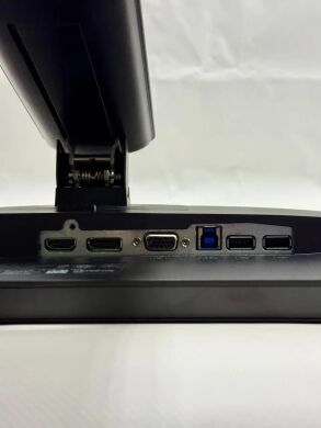 Монитор Dell P2419H / 24" (1920x1080) IPS / VGA, HDMI, DisplayPort, USB / VESA 100x100 Монитор Dell P2419H / 24" (1920x1080) IPS / VGA, HDMI, DisplayPort, USB / VESA 100x100