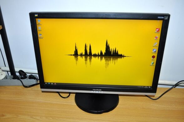 Монитор Б-класс ViewSonic VA2226w / 22" (1680x1050) TN / VGA, DVI Монитор Б-класс ViewSonic VA2226w / 22" (1680x1050) TN / VGA, DVI