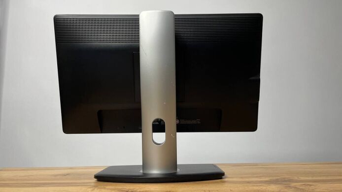 Монитор Dell P2212H / 22" (1920x1080) TN / DVI, VGA, USB-Hub Монитор Dell P2212H / 22" (1920x1080) TN / DVI, VGA, USB-Hub