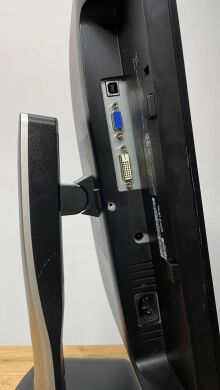 Монитор Dell P2212H / 22" (1920x1080) TN / DVI, VGA, USB-Hub Монитор Dell P2212H / 22" (1920x1080) TN / DVI, VGA, USB-Hub