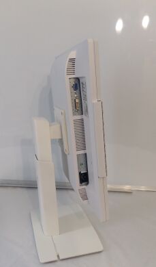 Монітор Fujitsu-Siemens B19-6 LED / 19'' / 1280х1024 / вбудовані колонки Монітор Fujitsu-Siemens B19-6 LED / 19'' / 1280х1024 / вбудовані колонки