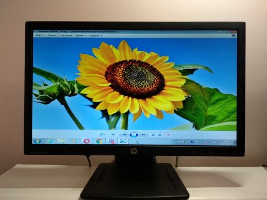 Монитор HP LA2306x / 23" (1920x1080) TN / 1x DP, 1x VGA, 1x DVI, USB-Hub Монитор HP LA2306x / 23" (1920x1080) TN / 1x DP, 1x VGA, 1x DVI, USB-Hub