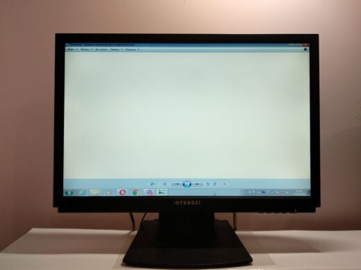Монитор Hyundai x220w / 22" (1680x1050) TN / 1x VGA Монитор Hyundai x220w / 22" (1680x1050) TN / 1x VGA