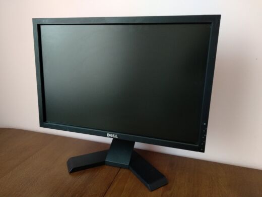Монитор Б-класс Dell E1909Wb / 19" (1440x900) TN / VGA, DVI / VESA 100x100 Монитор Б-класс Dell E1909Wb / 19" (1440x900) TN / VGA, DVI / VESA 100x100