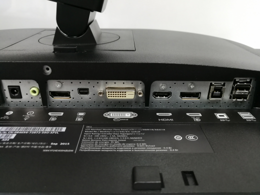 Монитор DELL U2413F / 24" (1920x1200) IPS / DVI, HDMI, 2xDisplayPort, mini DisplayPort, USB Монитор DELL U2413F / 24" (1920x1200) IPS / DVI, HDMI, 2xDisplayPort, mini DisplayPort, USB