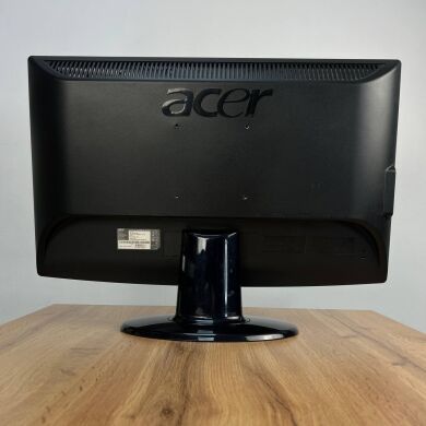 Монитор Acer H233H / 23" (1920x1080) TN / VGA, DVI, HDMI / VESA 100x100 + Кабели питания Монитор Acer H233H / 23" (1920x1080) TN / VGA, DVI, HDMI / VESA 100x100 + Кабели питания