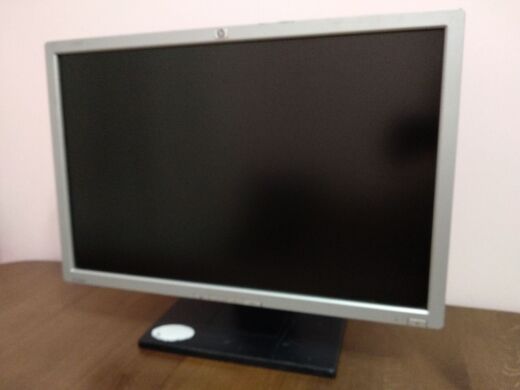 Монитор Б-класс HP LP2465 / 24" (1920x1200) TN / DVI, USB / VESA 100x100 Монитор Б-класс HP LP2465 / 24" (1920x1200) TN / DVI, USB / VESA 100x100