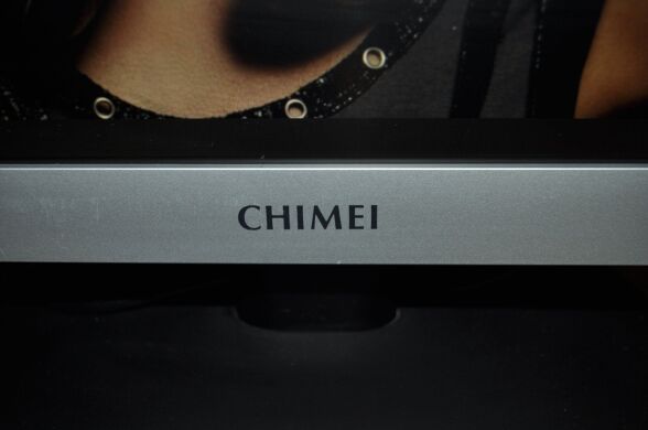 Монитор Chimei CMV-223D / 22" (1680x1050) TN / VGA, DVI Монитор Chimei CMV-223D / 22" (1680x1050) TN / VGA, DVI