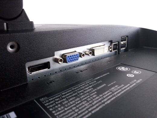 Монитор Dell E2213Hb / 22" (1920x1080) TN / VGA, DVI / VESA 100x100 + Кабель питания Монитор Dell E2213Hb / 22" (1920x1080) TN / VGA, DVI / VESA 100x100 + Кабель питания