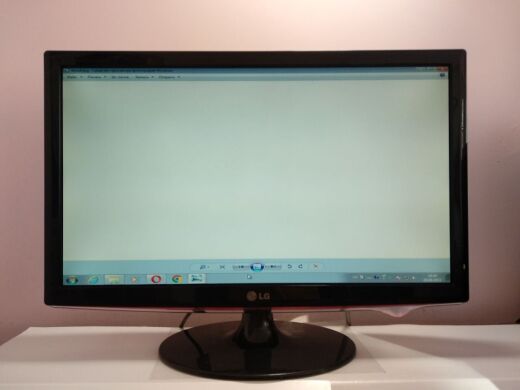 Монитор LG Flatron W2361V-PF / 23" (1920x1080) TN / DVI, VGA, HDMI, Audio Монитор LG Flatron W2361V-PF / 23" (1920x1080) TN / DVI, VGA, HDMI, Audio